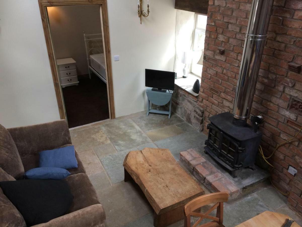 Tracey'S Farmhouse Cottage Belfast Bagian luar foto