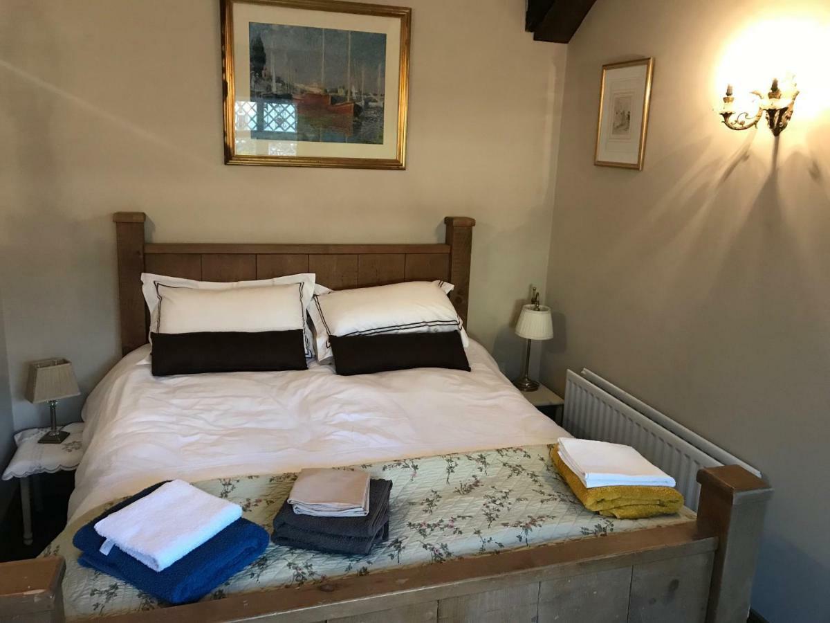 Tracey'S Farmhouse Cottage Belfast Bagian luar foto